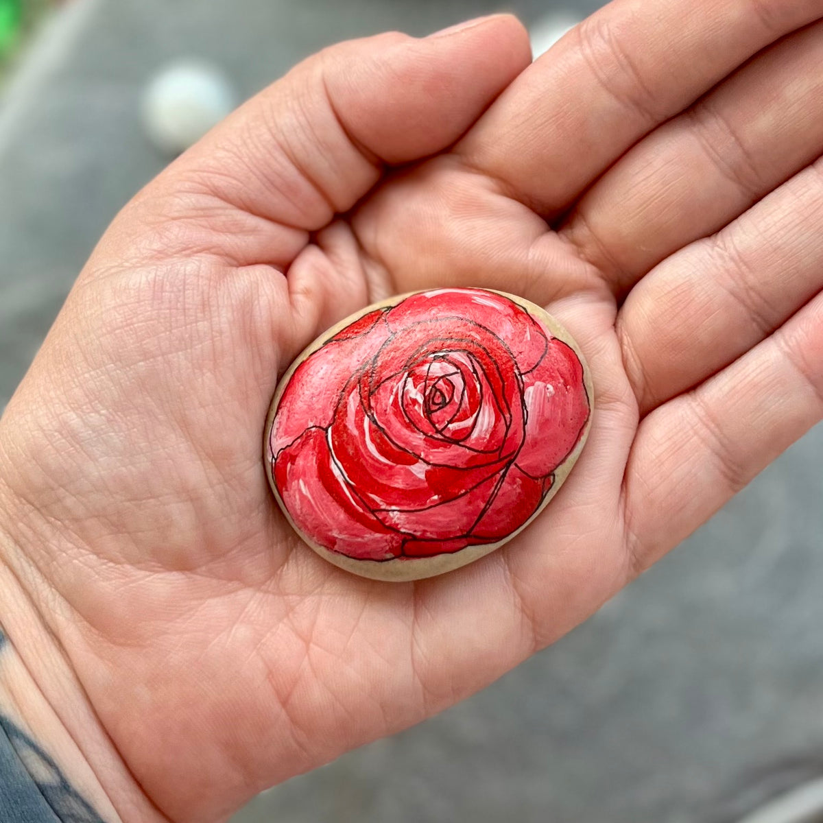 Red Rose Hand Painted Stone – Romantic Keepsake or Floral Gift UK